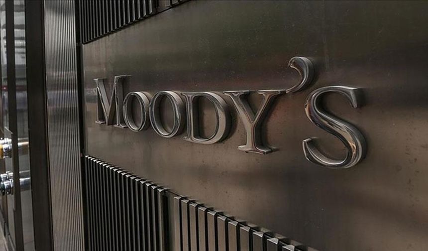 Moody’s, Güney Kıbrıs’ın yatırım notunu yükseltti