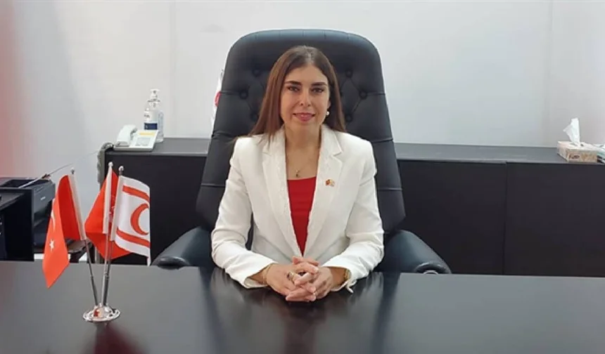 İzlem Gürçağ Altuğra UBP'den istifa etti