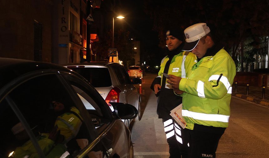 Alkol, hız, ehliyetsiz... Trafikte yine işlenmedik suç kalmadı