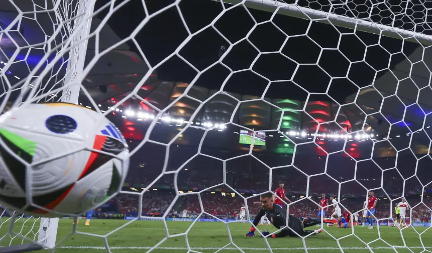 İtalyan menajer duyurdu: Galatasaray'ın ilgilendiği kaleci belli oldu
