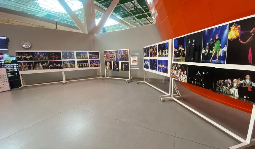 “FOGEM Folklor Şöleni 2025’ten Kareler” Ercan Havalimanı’nda açıldı