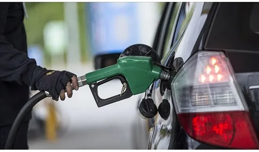 Türkiye'de benzine zam geliyor...