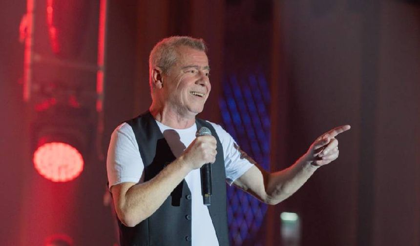 Levent Yüksel, Merit Royal Diamond’da nostalji rüzgârı estirdi