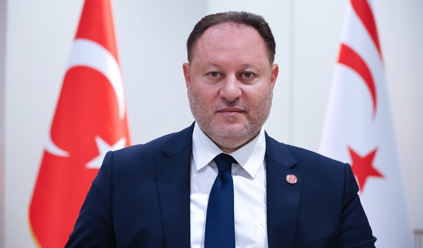 Öztürkler’den TRT’ye kutlama mesajı