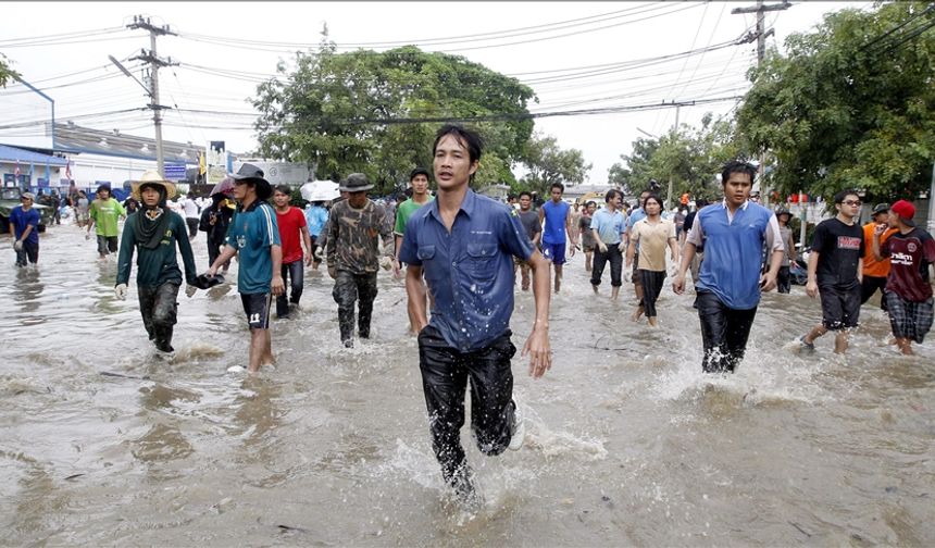 Tayland'da şiddetli yağışların yol açtığı sellerde 2,1 milyon kişi etkilendi, 13 kişi öldü