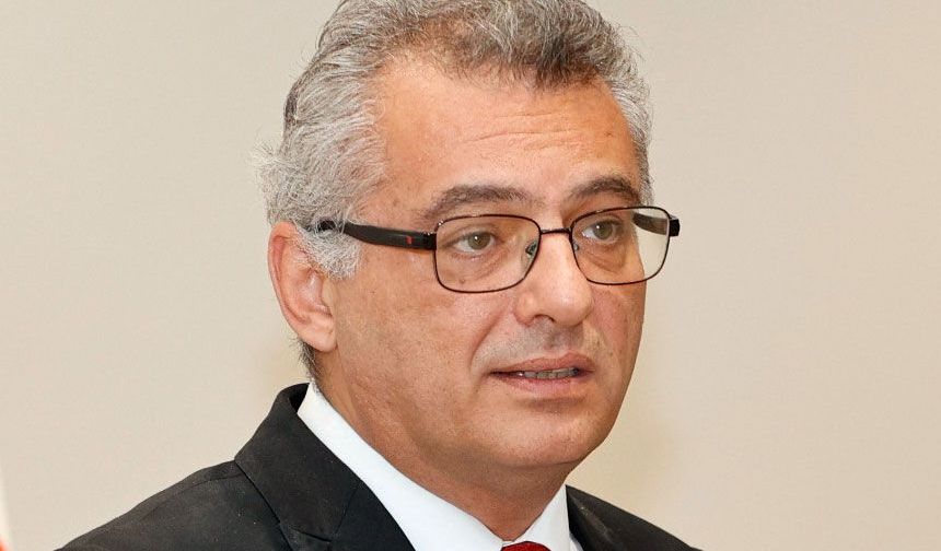Erhürman’dan 19 Mayıs Mesajı: “Gençliğin Karşısında Başımız Öne Eğik”