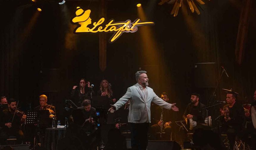 Bülent Serttaş’tan Cumartesi Gecesine Damga Vuran Letafet Eğlencesi