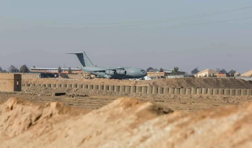 ABD, Suriye’deki son askeri üssü Kasrak’tan çekilmeye başladı