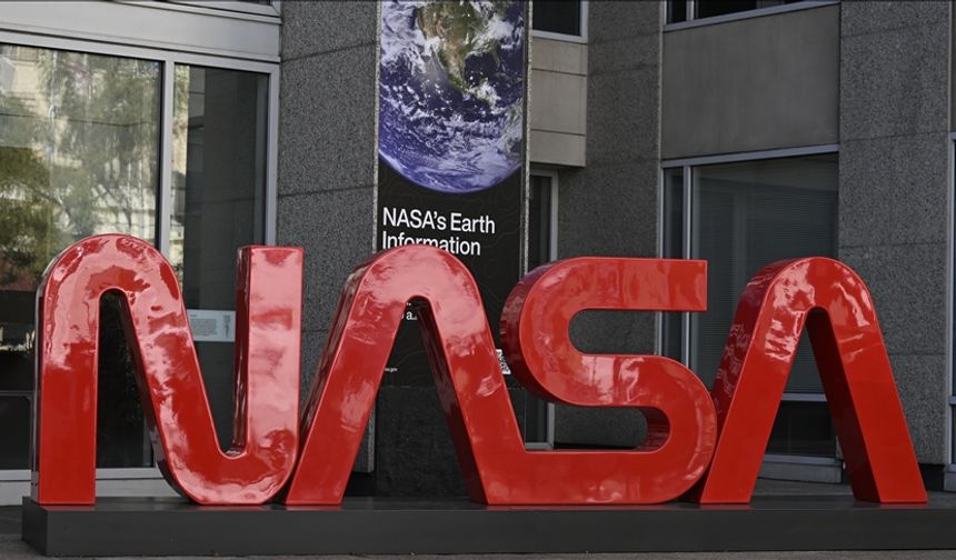 NASA, Ay'a dönüş programı kapsamında yürütülen "Artemis II"nin fırlatılmasını marta erteledi