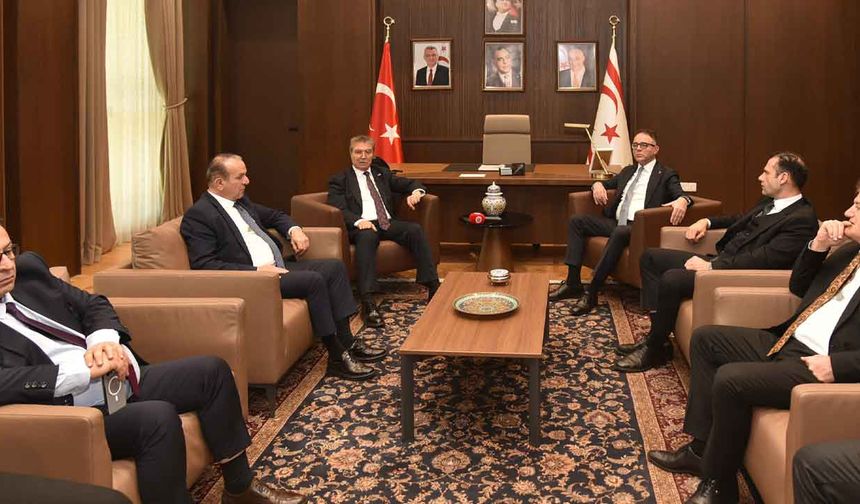 Başbakan Üstel, Özerdağ ve Yüksek Adliye Kurulu üyeleri ile toplantı yaptı