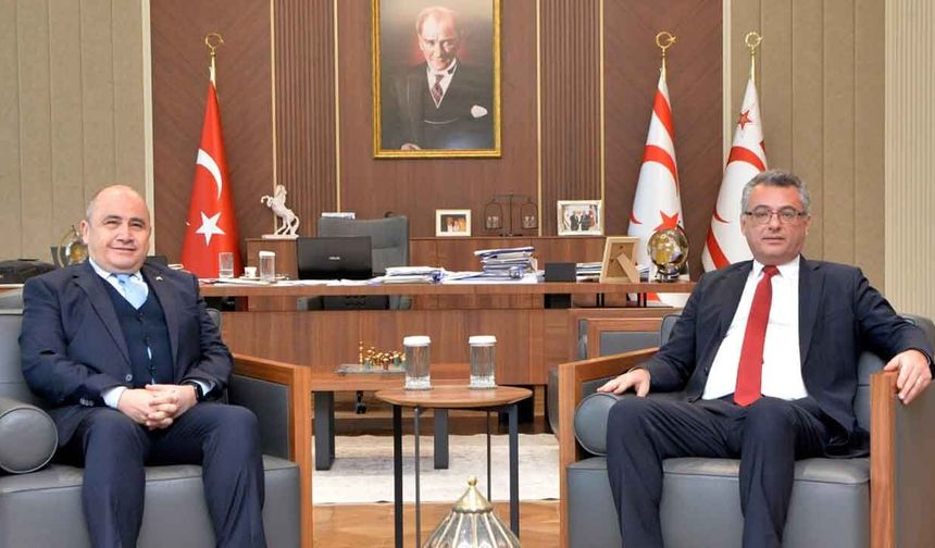 Erhürman, Ali Murat Başçeri’yi kabul etti