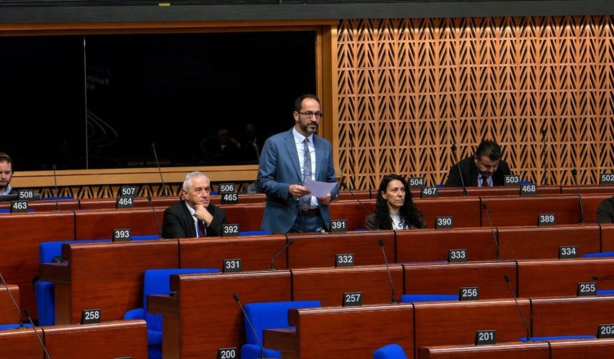 Candan: Orta Doğu'daki çatışma uluslararası hukuk açısından ciddi risk