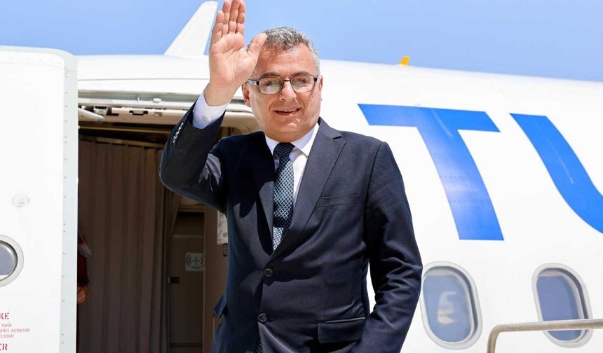 Erhürman, Antalya Diplomasi Forumu İçin Türkiye’ye Gitti