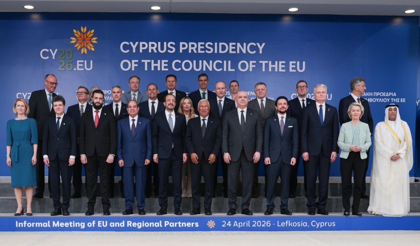 Von der Leyen: Kıbrıs’ta Orta Doğu ortaklarımızla güçlü dayanışmamızı yeniden teyit ediyoruz