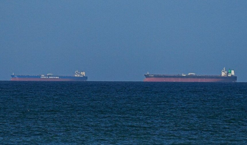 ABD'nin Hürmüz ablukası başladı