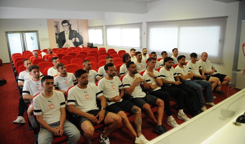 “KKTC A Milli Futbol Takımı” CONIFA Avrupa Futbol Şampiyonası’nda mücadele edecek