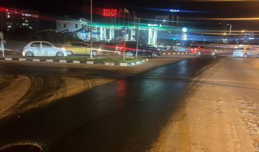 Yola atık madde döken sürücü tespit edildi