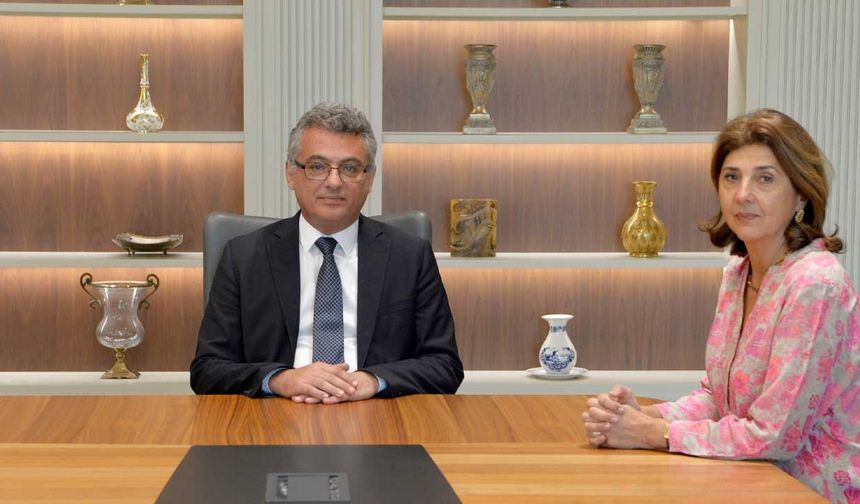Cumhurbaşkanlığı’nda 1 Saat 10 Dakikalık Kıbrıs Zirvesi