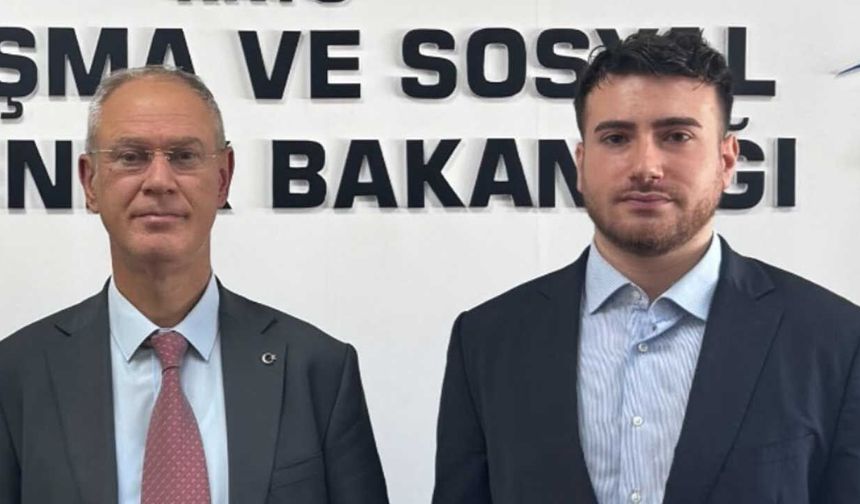 Çalışma Bakanı Hasipoğlu'na stajyerlerle ilgili yasa taslağı sunuldu