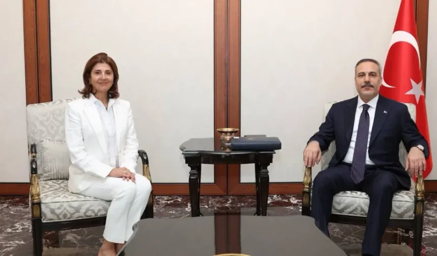 Fidan, Holguin’i kabul etti