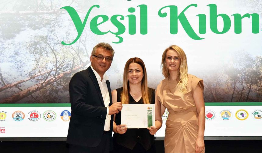Yeniden Yeşil Kıbrıs projesiyle ülkeye 14 bin 300 fidan dikildi