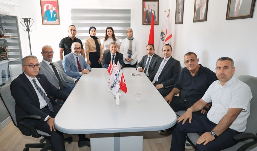Başbakan Üstel, MÜSİAD’ı ziyaret etti