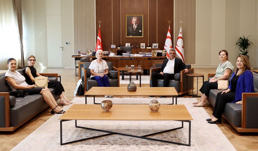Erhürman, KÖDER Başkanı ve beraberindeki heyeti kabul etti