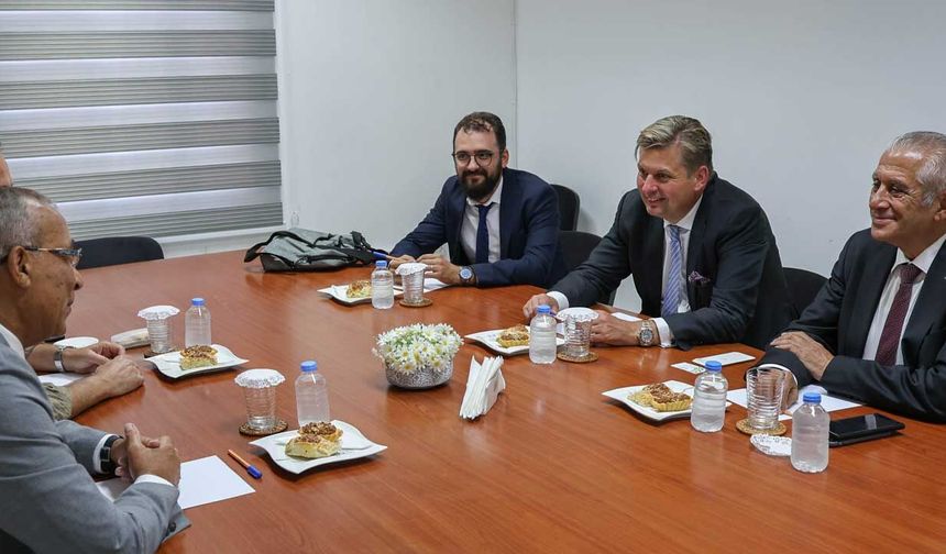 Alman Milletvekili Maximillian Krah, CTP'yi ziyaret etti