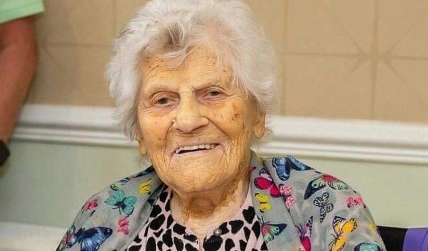 "Dünyanın en yaşlı insanı" Ethel Caterham, İngiltere'de 117 yaşına girdi
