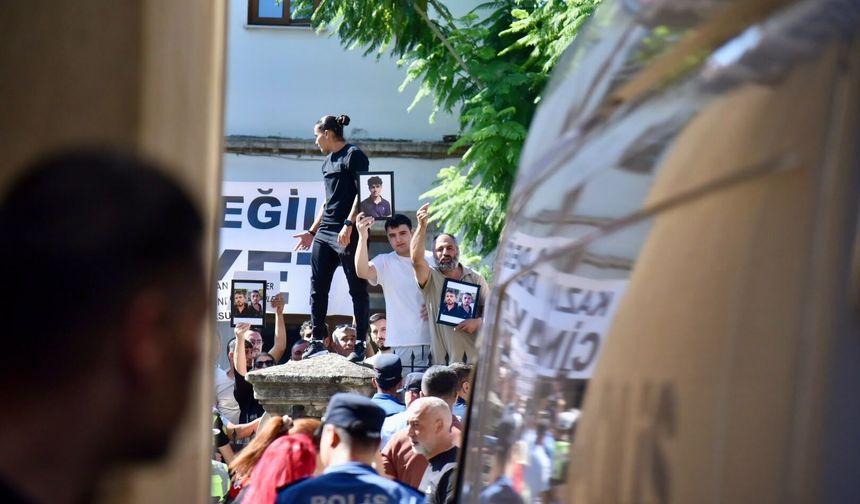 Gemi faciası zanlılarına 7 gün ek tutukluluk