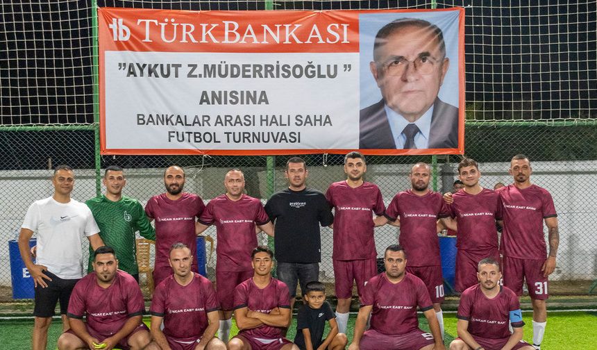 Near East Bank’tan Aykut Zeki Müderrisoğlu Turnuvası’na 11 gollü başlangıç