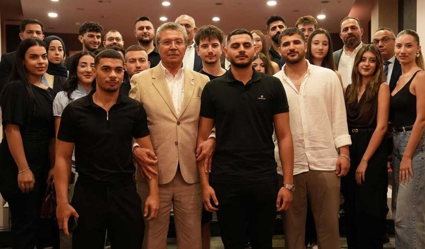 Üstel: “Genç Konut Projesiyle 5 bin gencimizi yuva sahibi yapacağız”