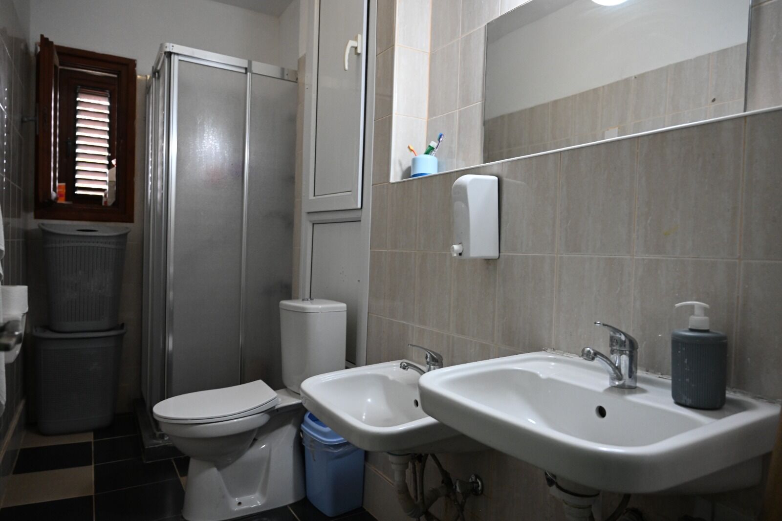 93F3Ece1 Ef94 46F3 B95A 22627Ade46E7