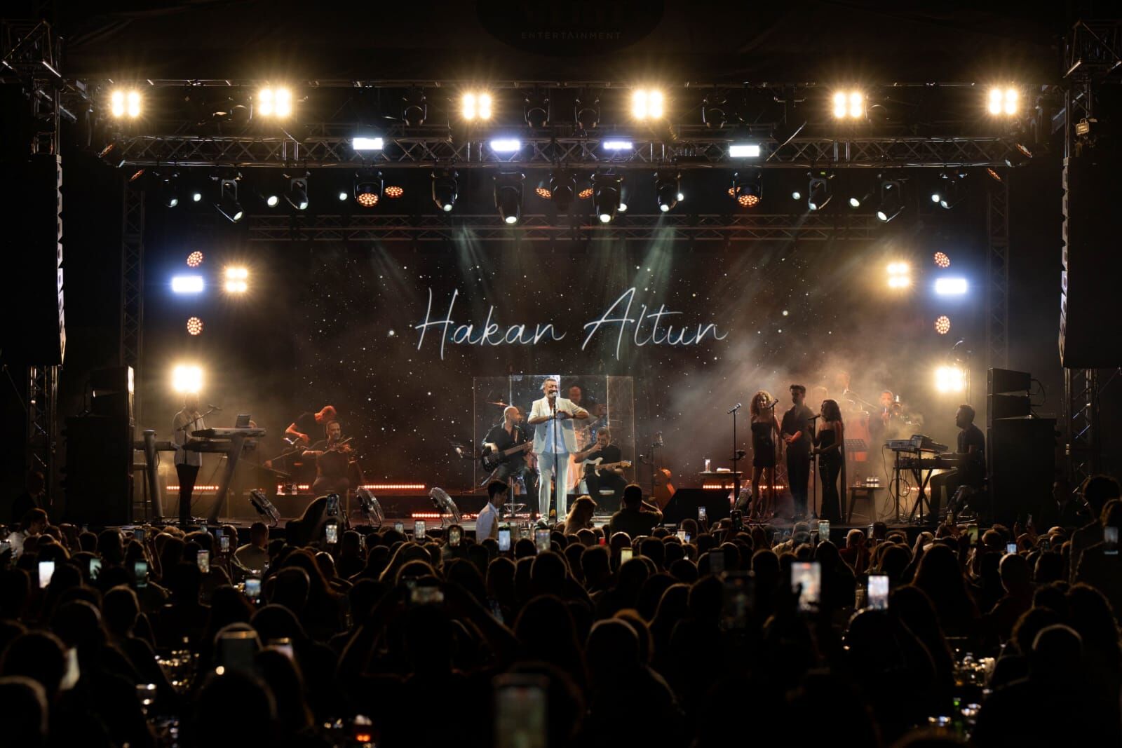 Hakan Altun'dan yeni şarkı müjdesi