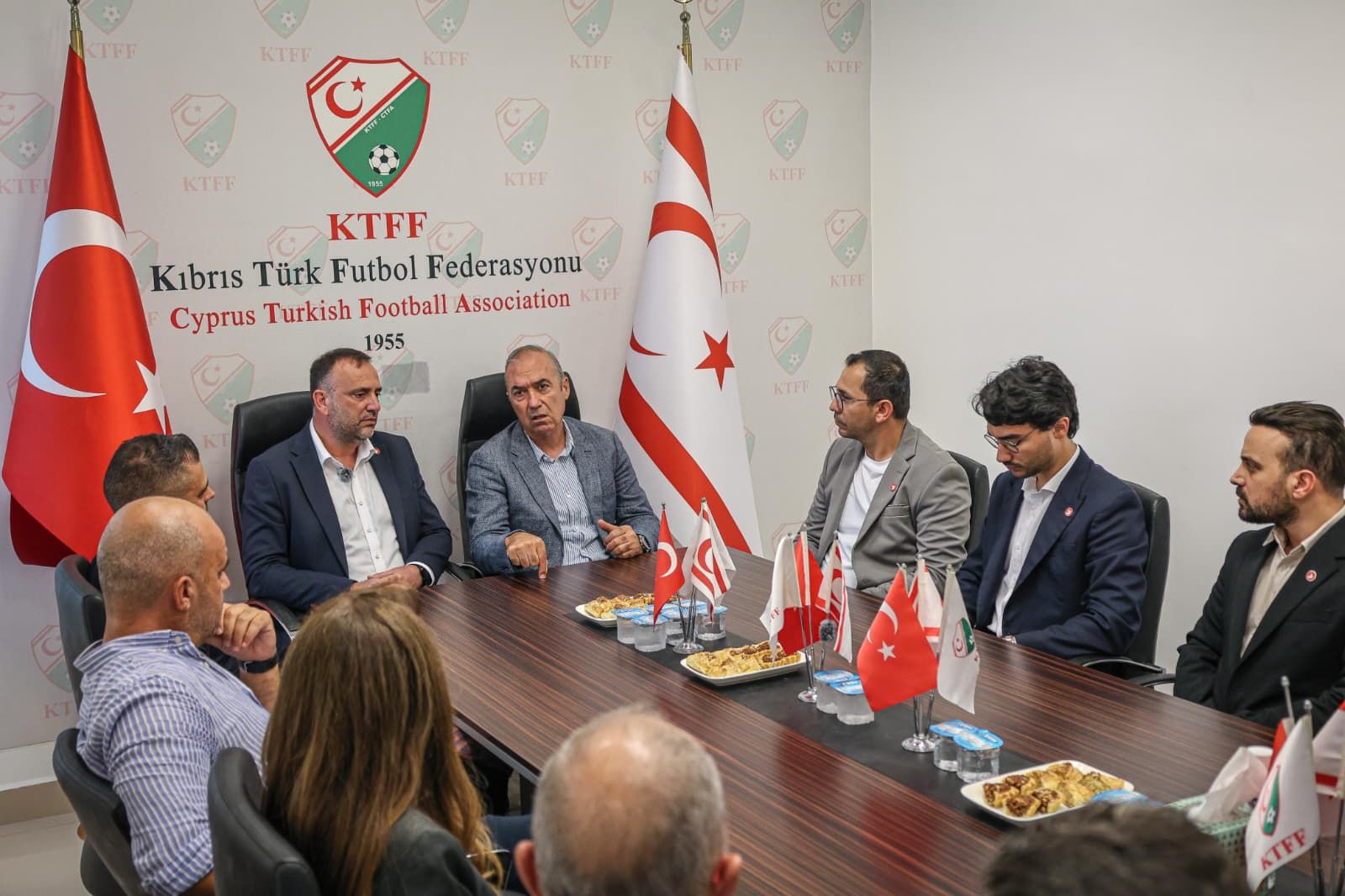 TDP heyeti KTFF’yi ziyaret etti: Gençlik ve Spor Bakanlığı kurulmalı